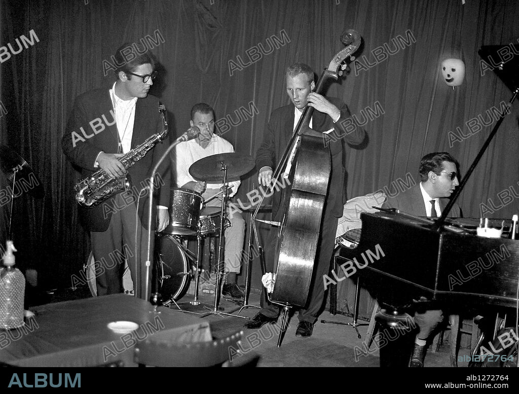 El pianista Tete Montoliu, en la sala de jazz Jamboree. Barcelona, inicios de los años 60.