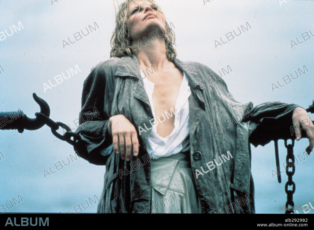KIM BASINGER en NUEVE SEMANAS Y MEDIA, 1986 (NINE 1/2 WEEKS), dirigida por ADRIAN LYNE. Copyright M.G.M/UNITED ARTIST.