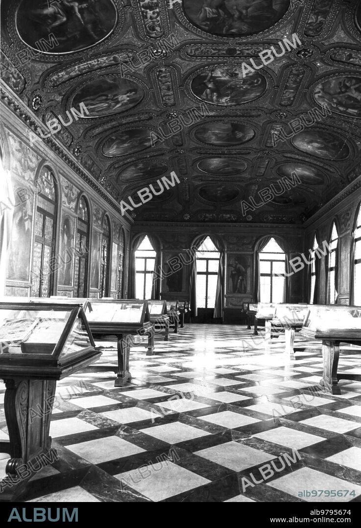Marciana National Library, library by Jacopo Sansovino, Venice, 60s.