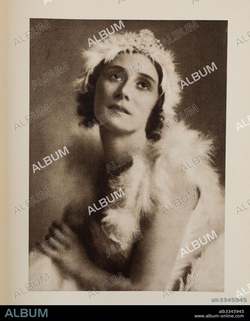 ANONYMOUS. Anna Pavlova in the ballet The Dying Swan by Camille Saint-Saëns.