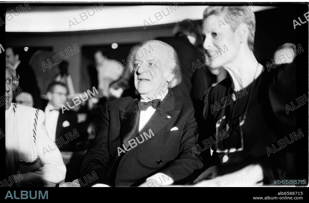 Liebermann, Rolf; schweiz. Komponist u. Opernintendant, Zürich 14.9.1910-Paris 2.1.1999.-Rolf Liebermann mit Frau ( rechts).-Foto, 12. Januar 1995.