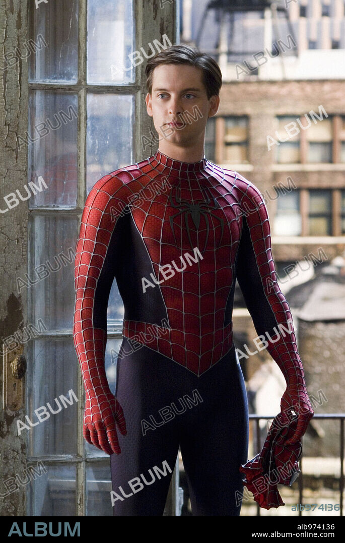 TOBEY MAGUIRE in SPIDER-MAN 3 (2007), directed by SAM RAIMI. Copyright COLUMBIA PICTURES / MORTON, MERRICK.