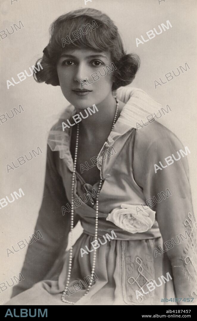 'Miss Julia James', (1890-1964, c1930. English actress of the 1900s Edwardian era, the leading lady at the Gaiety Theatre.  [Beagles' Postcards, London].