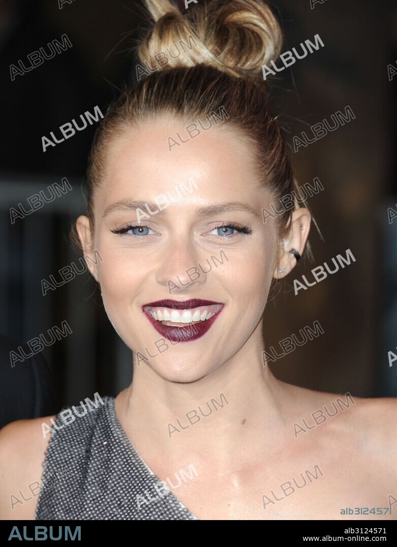 Dec. 15, 2015 - Hollywood, California, U.S. - Teresa Palmer attending the Los Angeles Premiere of ''Point Break'' held eat the TCL Chinese Theatre in Hollywood, California on December 15, 2015 . 2015. 15/12/2015