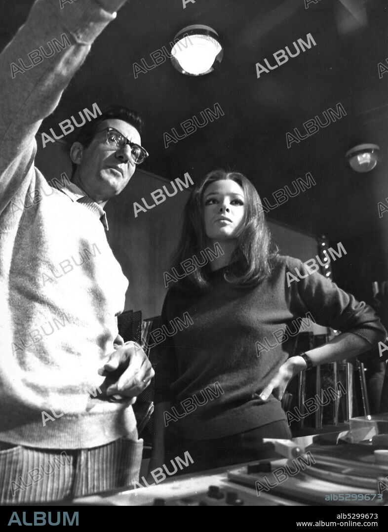 Carlo lizzani. margaret lee. milan 1967. (Photo by: Marka/Universal Images Group via Getty Images).
