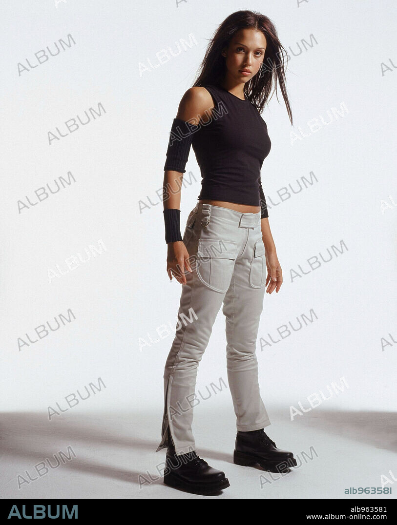 JESSICA ALBA dans DARK ANGEL-TV, 2000. Copyright 20TH CENTURY FOX TV.