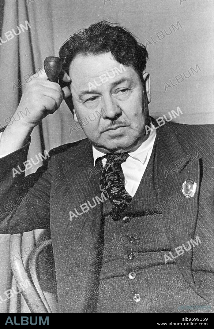 Aleksandr Gerasimov (1881 - 1963), Painter of the RSFSR, Stalin Prize. Supplied By SCRSS - Society for Co-operation in Russian & Soviet Studies.