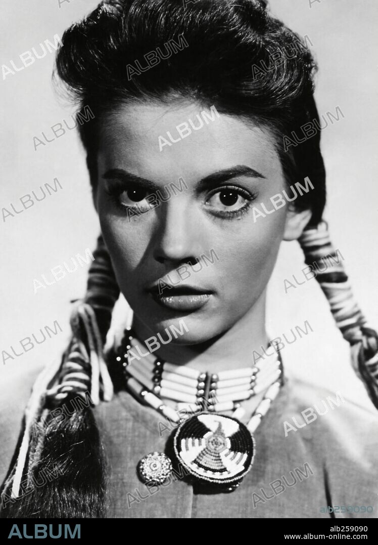 NATALIE WOOD en CENTAUROS DEL DESIERTO, 1956 (THE SEARCHERS), dirigida por JOHN FORD. Copyright WARNER BROTHERS.