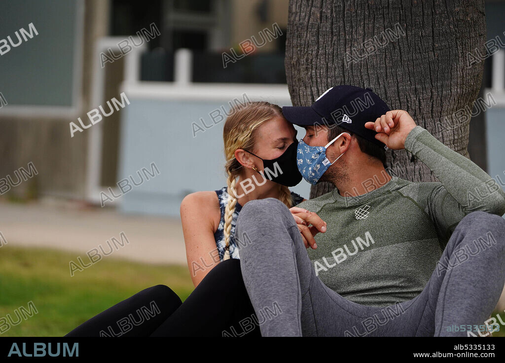 May 13, 2020, Los Angeles, California, USA: 5/12/20.James Maslow and Caitlin Spears are seen in Los Angeles, CA (Credit Image: © Starmax/Newscom via ZUMA Press).