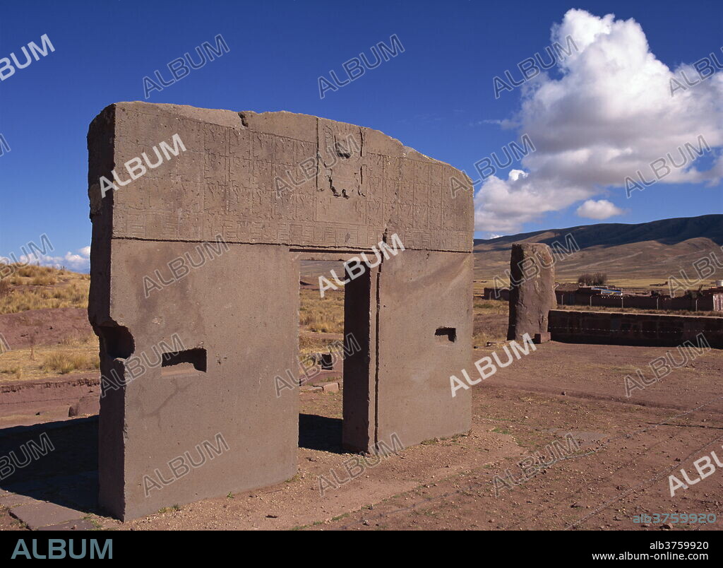 The Gate of the Sun at the site of Tiahuanaco, UNESCO World Heritage Site, Lake Titicaca, in Bolivia, South America.