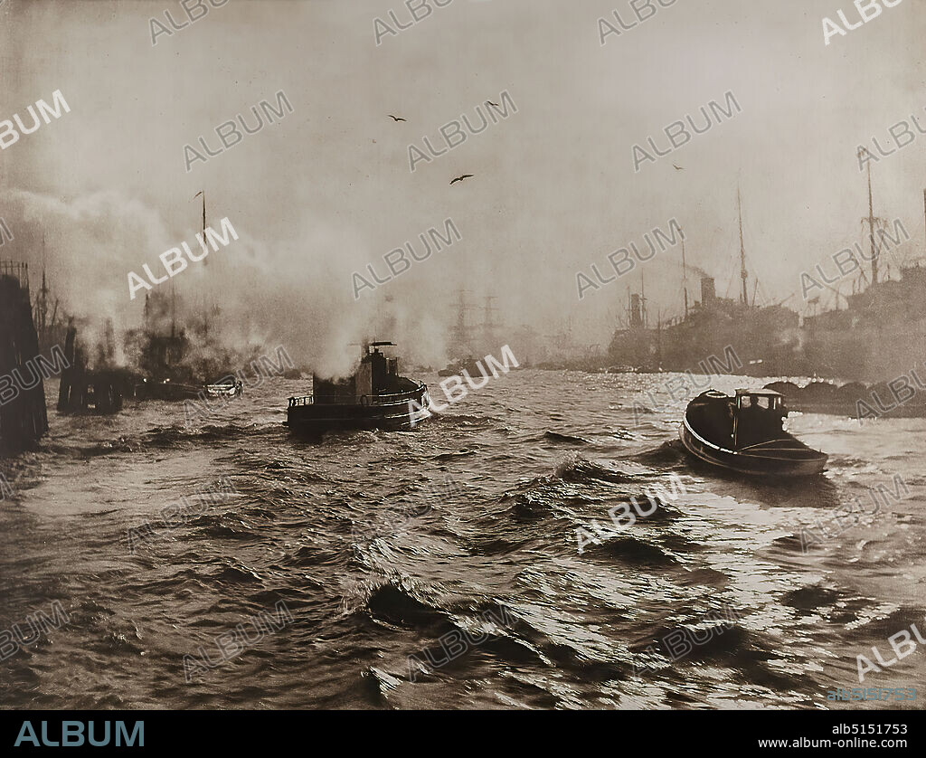 Heinrich von Seggern, Griffelkunst-Vereinigung Hamburg e.V, view of the Hamburg harbor, paper, heliogravure, image size: height: 40.2 cm; width: 52 cm, inscribed: recto u. li.: in the printing form: H. von Seggern, Heinrich F. von Seggern, (1860-1948), unique authorized edition, for griffelkunst 2002, artistic photography, harbor, ships, boat, river, pictorialism.