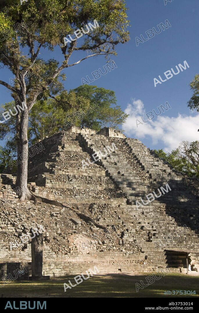 Mound No.16, West Court, Copan Archaeological Park, UNESCO World Heritage Site, Copan, Honduras, Central America.