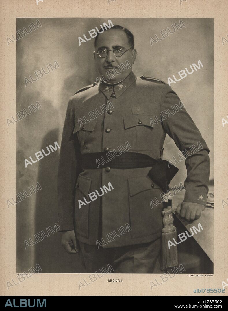 España. Guerra civil (1936-1939). Militar del ejército nacional. Antonio Aranda Mata (1888-1976). Jefe de la guarnición de Oviedo en 1936.