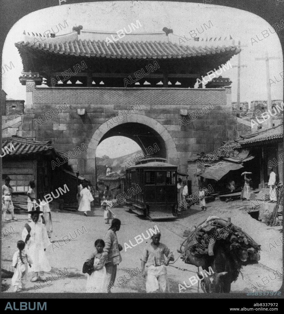 Donuimun West Gate, one of the Eight Gates of Seoul in the Fortress Wall of Seoul, South Korea, which surrounded the city in the Joseon Dynasty. The gate's historical location is also known as Seodaemun 1904.