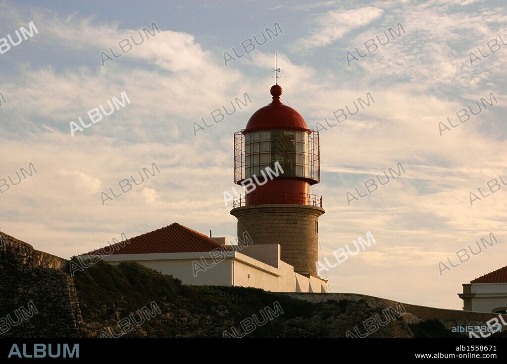 FARO del CABO SAN VICENTE. Alrededores de Sagres. Portugal.