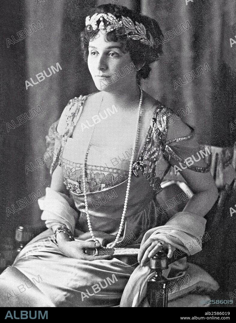 Photograph of Princess Marie Bonaparte (1882-1962) French author and psychoanalyst, closely linked with Sigmund Freud. Dated 1907.