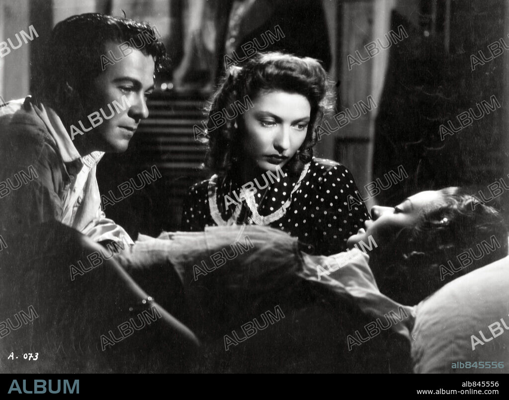 CORINNE LUCHAIRE, GEORGES RIGAUD and MARIA DENIS in ABBANDONO, 1940. Copyright GRNDI FILM.