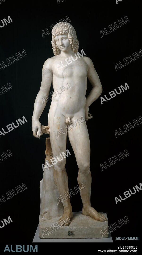 Tullio Lombardo (Taller de) / 'Adolescente desnudo'. Hacia 1500. Mármol blanco, 141 x 50 cm.