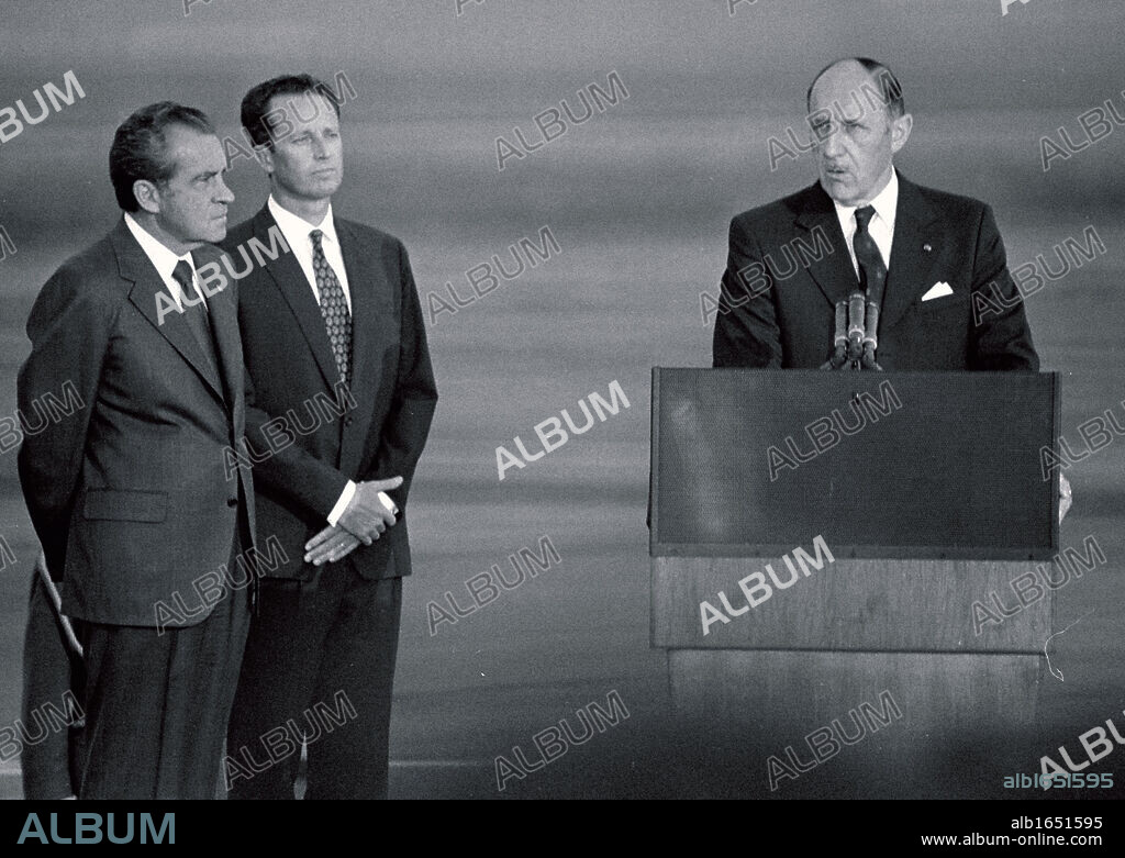 Left to Right: US president Nixon, King Baudouin of Belgium and Secretary General of NATo Joseph Luns at a NATO meeting 1969.