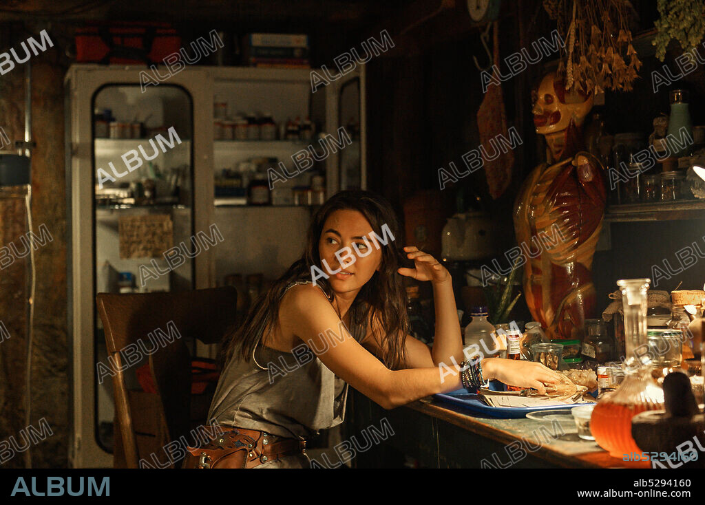 JESSICA HENWICK in LOVE AND MONSTERS, 2020, directed by MICHAEL MATTHEWS. Copyright PARAMOUNT PICTURES.