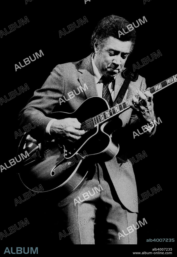 Kenny Burrell, American jazz guitarist, Dominion, London, 1985.