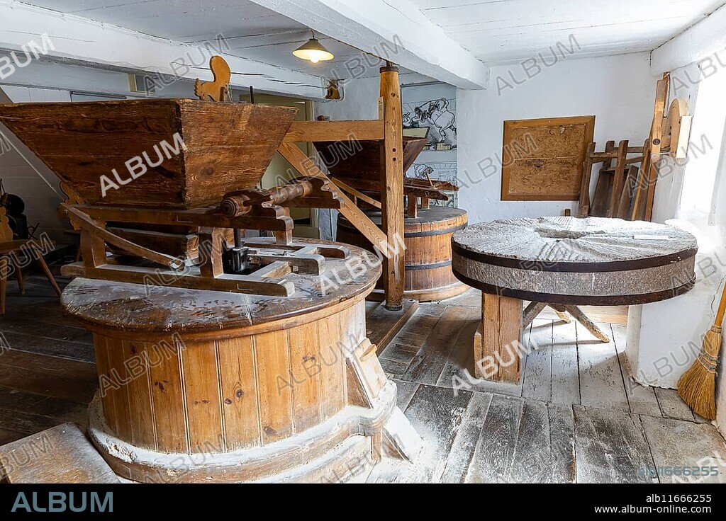 The Wilhelm-bush-Mühle or Max-und-Moritz-Mühle, formerly known as the Bachmannsche Mühle or Herrenmühle, is a historic watermill in Ebergötzen in the district of Göttingen. It has been operated as a memorial to Wilhelm bush and as a mill museum since 1977. The museum shows excerpts from the life and work of Wilhelm bush, the old grinding technology on the running grain mill, the history of the building and rural life in the 19th century, Wilhelm-bush-Mühle, Ebergötzen, Lower Saxony, Germany, Europe.