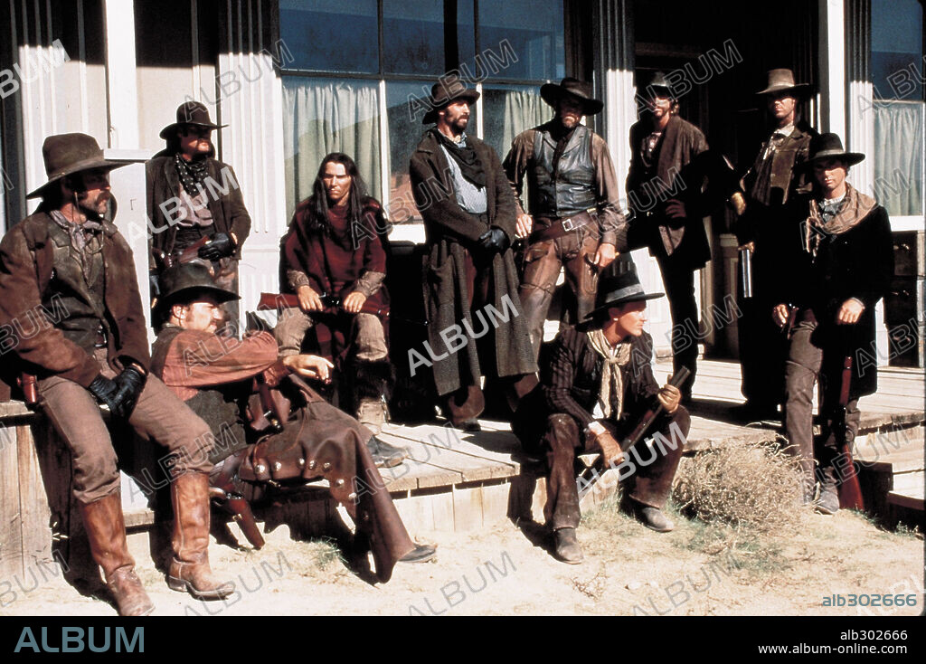 WYATT EARP, 1994, dirigida por LAWRENCE KASDAN. Copyright WARNER BROTHERS.