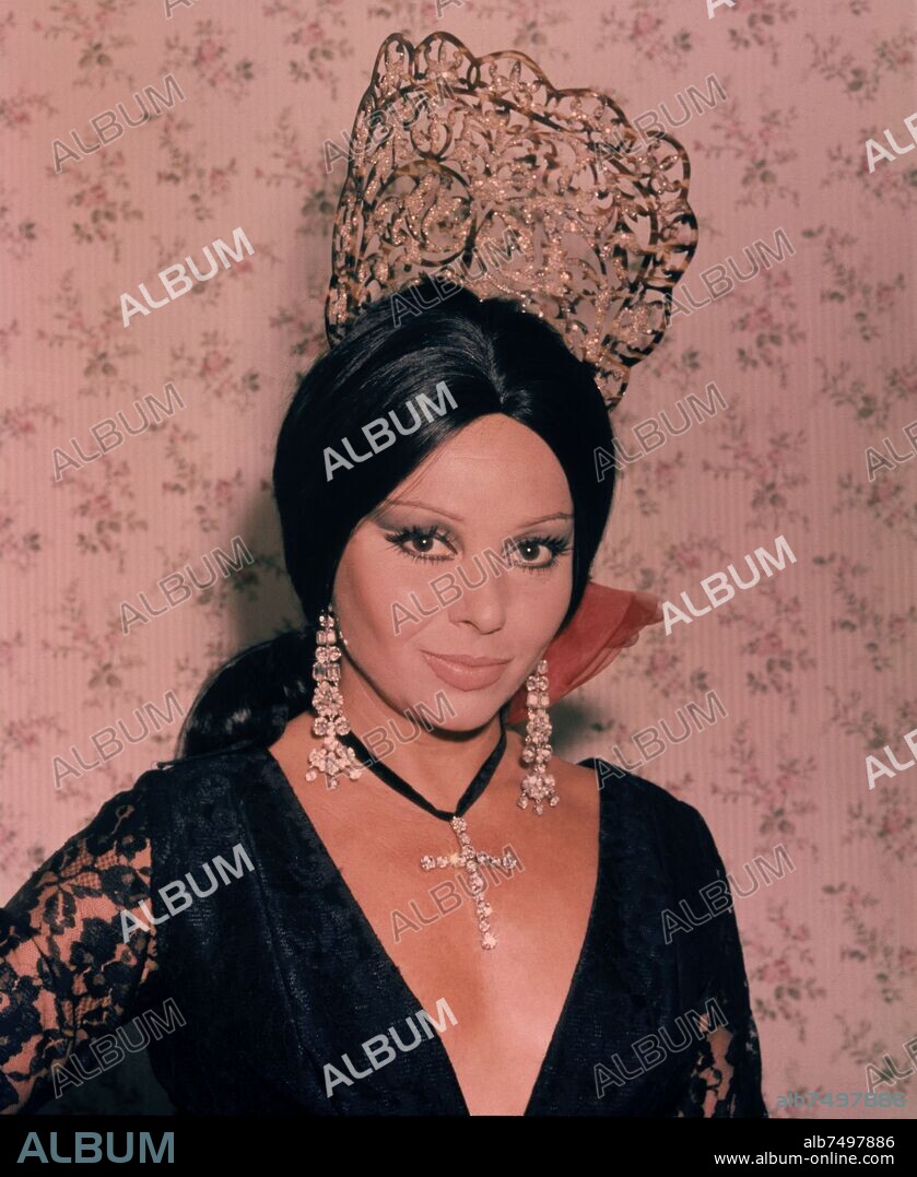 MARUJITA DIAZ - ACTRIZ Y CANTANTE ESPAÑOLA.