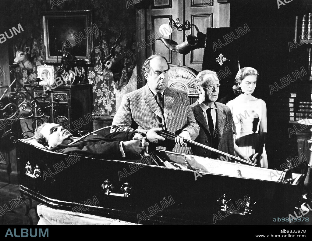 JANETTE SCOTT, MERVYN JOHNS y ROBERT MORLEY en LA VIEJA CASA OSCURA, 1963 (THE OLD DARK HOUSE), dirigida por WILLIAM CASTLE. Copyright Hammer Productions / William Castles.
