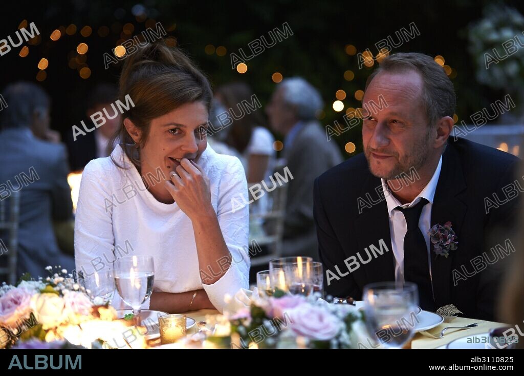 BENOIT POELVOORDE et CHIARA MASTROIANNI dans 3 COEURS, 2014, réalisé par BENOIT JACQUOT. Copyright RECTANGLE PRODUCTIONS.
