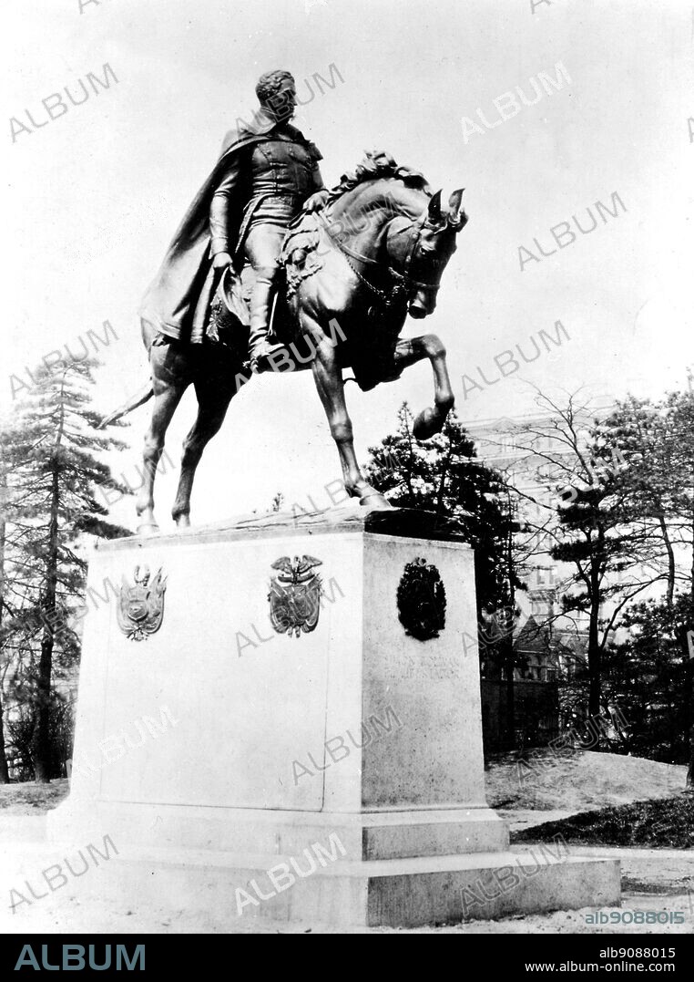 Central Park, New York, USA: Statue of Simon Bolivar (1783-1830). South American nationalist, leader of revolutionary armies, known as the Liberator. He was born in Venezuela.