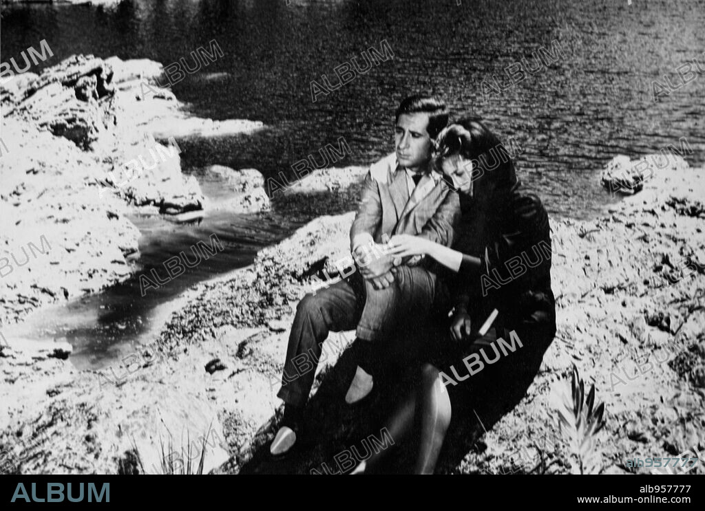 ALFREDO LANDA y MARIA JOSE ALFONSO en NIÑA DE LUTO, 1964 (LA NIÑA DE LUTO), dirigida por MANUEL SUMMERS. Copyright MUNDIAL FILMS.