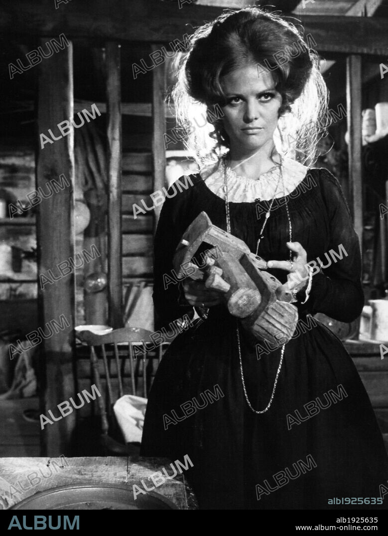 CLAUDIA CARDINALE in ONCE UPON A TIME IN THE WEST, 1968 (C'ERA UNA VOLTA IL WEST), directed by SERGIO LEONE. Copyright PARAMOUNT PICTURES.