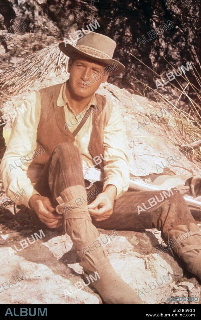 PAUL NEWMAN in HOMBRE, 1967, directed by MARTIN RITT. Copyright 20TH CENTURY FOX.