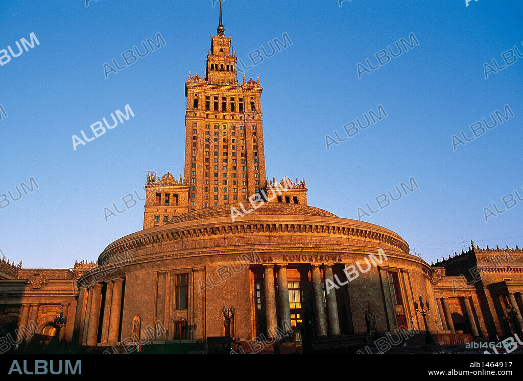 Edificio del CONGRESO. VARSOVIA. POLONIA.