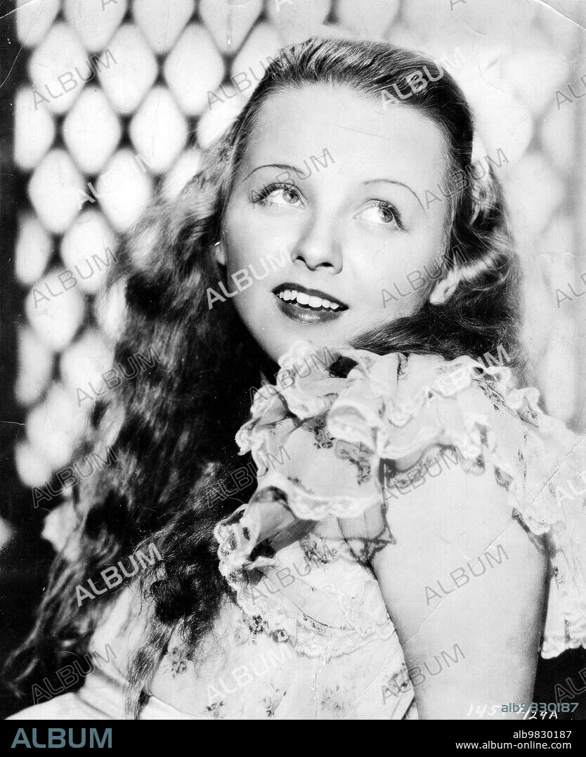 CHARLOTTE HENRY in ALICE IN WONDERLAND, 1933, directed by NORMAN Z. MCLEOD. Copyright PARAMOUNT PICTURES.