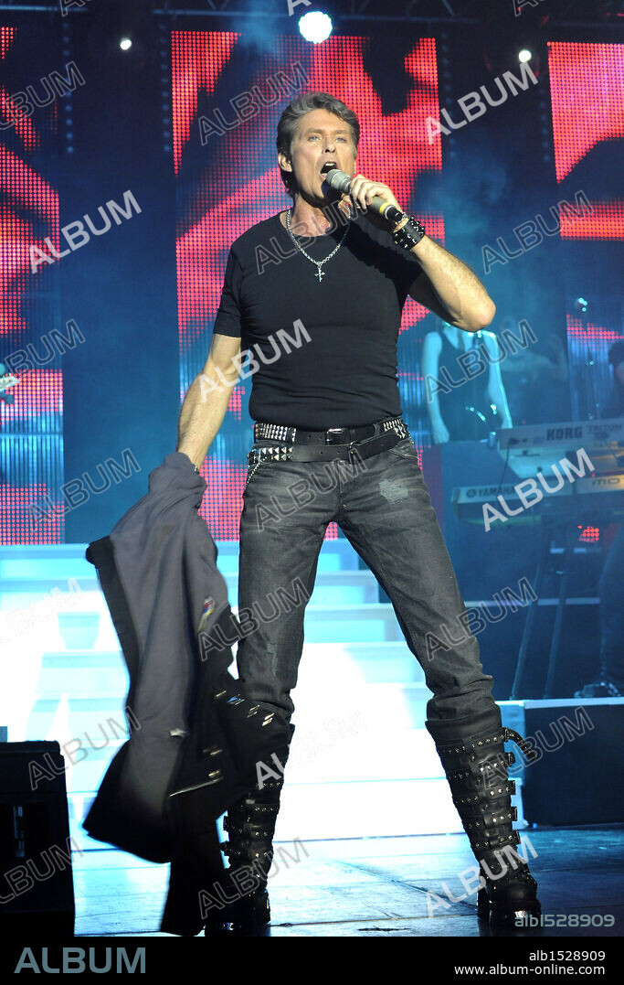 Feb. 20, 2011 - Berlin, Berlin, Germany - David Hasselhoff Concert of his ''The Hoff is Back'' Tour 2011 at Tempodrom, Berlin. 20/02/2011