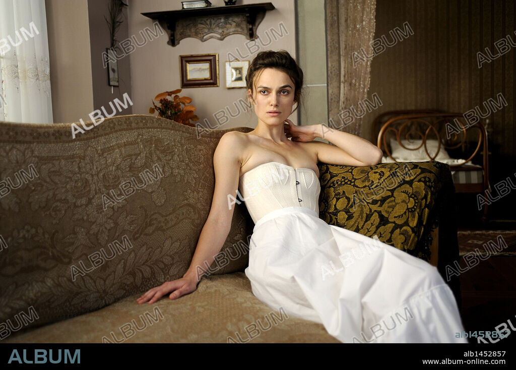 KEIRA KNIGHTLEY in A DANGEROUS METHOD, 2011, directed by DAVID CRONENBERG. Copyright RECORDED PICTURE COMPANY.