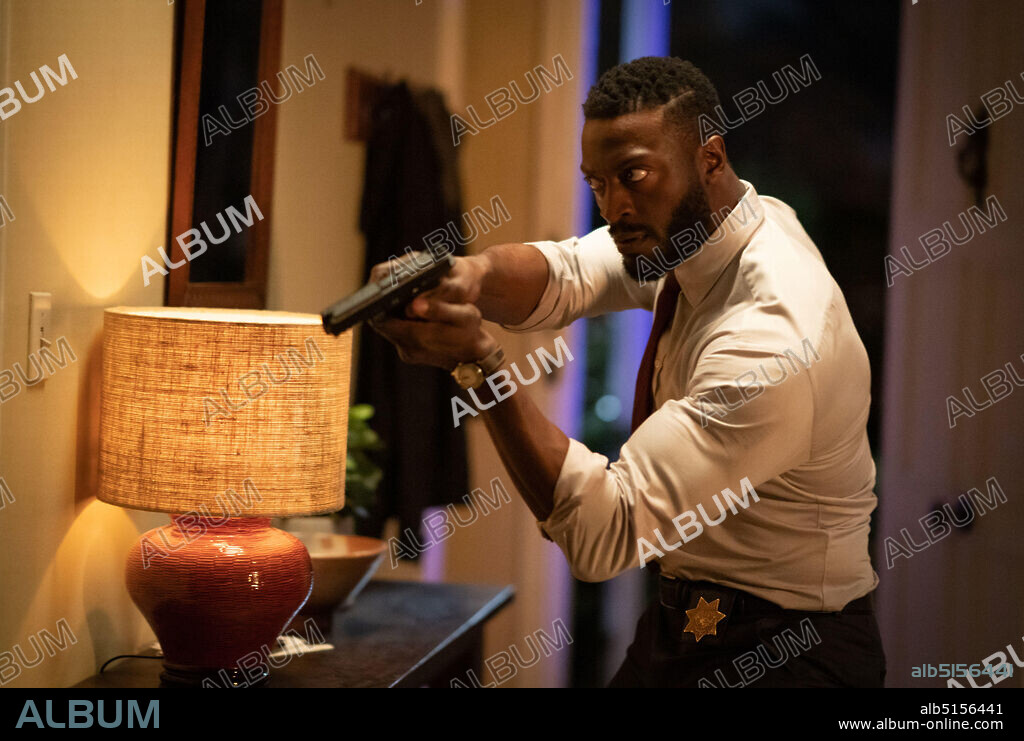 ALDIS HODGE in THE INVISIBLE MAN, 2020, directed by LEIGH WHANNELL. Copyright Blumhouse Productions / Dark Universe / Universal Pictures.