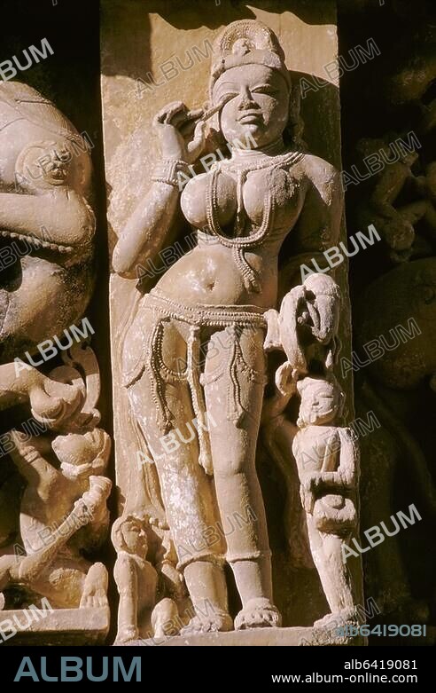 Khajuraho (Madhya Pradesh, Zentral-Indien), Tempelkomplex (50 Hindu-und Jain-Tempel der Candelladynastie, 10./11. Jahrhundert; seit 1986 UNESCO-Weltkulturerbe), Östliche Gruppe, Parshvanatha-Tempel ( Jain-Tempel; ursprünglich dem ersten Furtbereiter Adinath, später dem 23. Furtbereiter Parhsvanatha geweiht; ...
