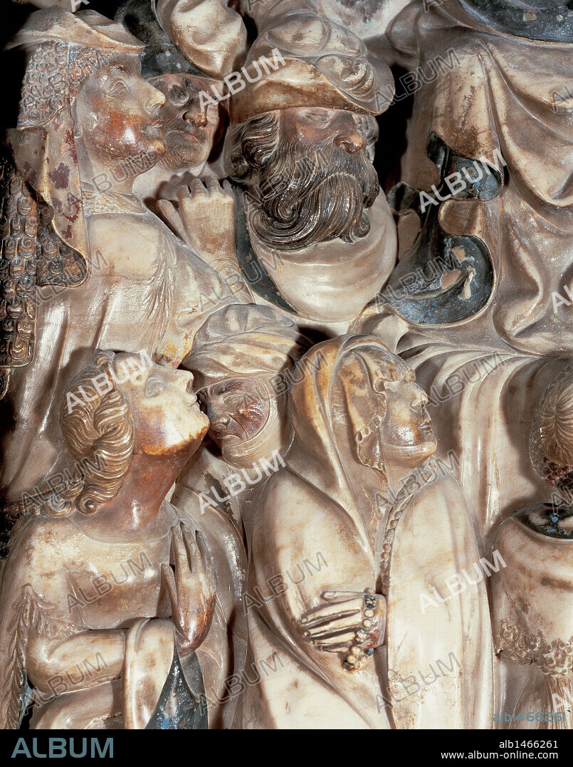 ARTE ROMANICO. ESPAÑA. "FRONTAL DEL ALTAR MAYOR", de alabastro policromado. La predela del retablo está dedicada a la vida y martirio de Santa Tecla (s. I) y tiene 6 compartimentos. El primero representa la predicación de San Pablo de Tarso en la ciudad de Iconio, al que escuchan varios grupos de personas, entre ellas Santa Tecla. Obra del escultor PERE JOHAN (1398-1458). CATEDRAL DE SANTA MARIA DE TARRAGONA. Cataluña.