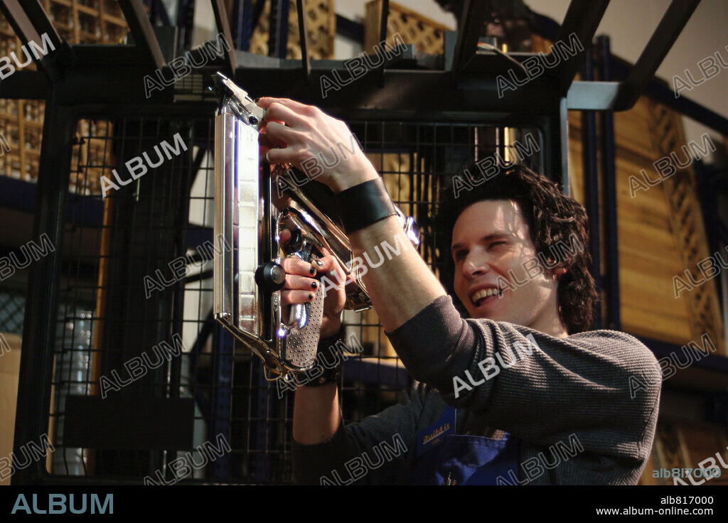 KRIS LEMCHE in FINAL DESTINATION 3, 2006, directed by JAMES WONG. Copyright New Line Cinema/Hard Eight Pictures/Matinee Pictures/Practic / HARVEY, SHANE.