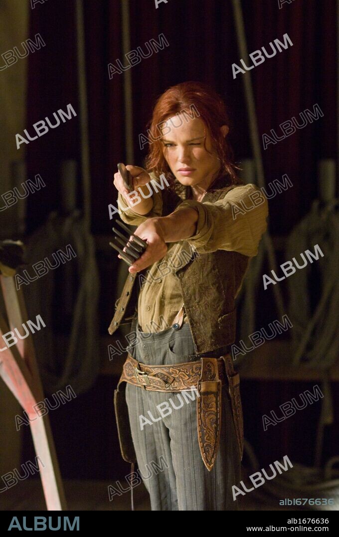 KATE BOSWORTH in THE WARRIOR'S WAY, 2010, directed by SNGMOO LEE. Copyright SAD FLUTES / GRIFFIN, KIRSTY.