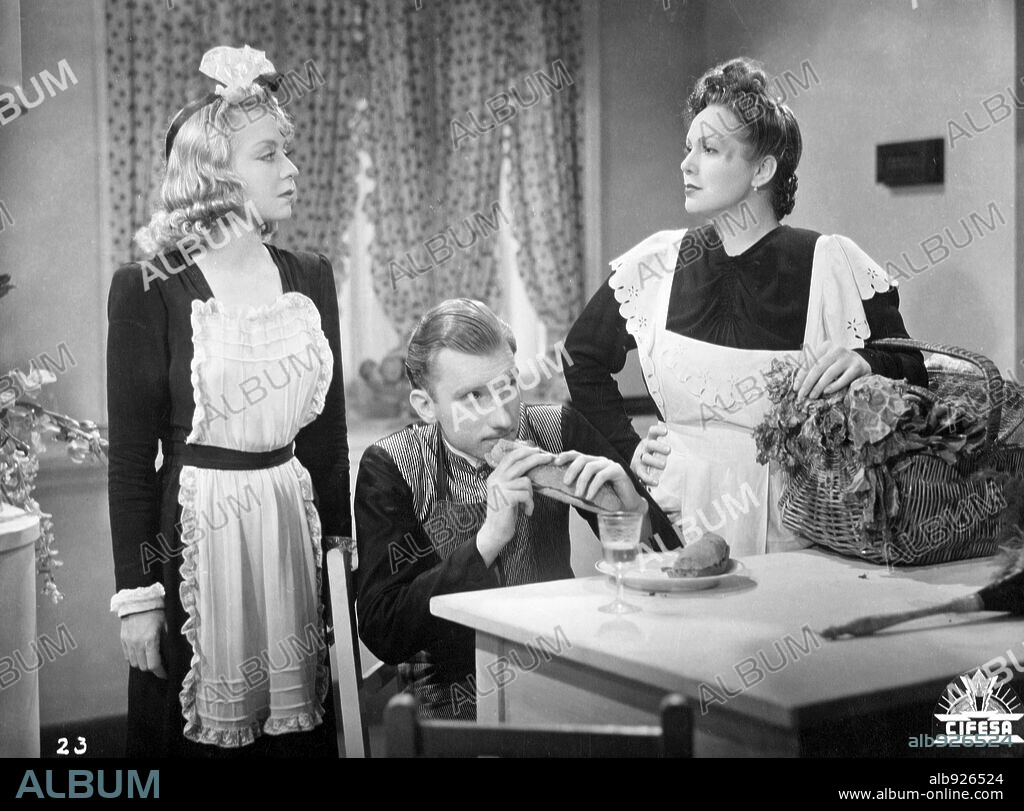 FERNANDO FERNAN GOMEZ en LA CHICA DEL GATO, 1943, dirigida por RAMON QUADRENY. Copyright CAMPA.