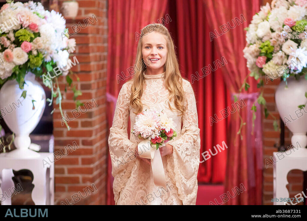 BRITT ROBERTSON en FELIZ DIA DE LA MADRE, 2016 (MOTHER'S DAY), dirigida por GARRY MARSHALL. Copyright APERTURE MEDIA PARTNERS/CAPACITY PICTURES/GULFSTREAM PICTURE.