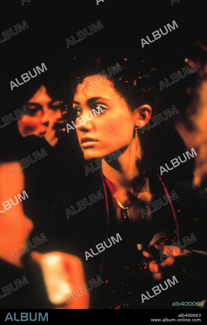 HAPPY NOW, 2001, directed by PHILIPPA COLLIE-COUSINS. Copyright RUBY FILMS/DISTANT HORIZONS/BBC.