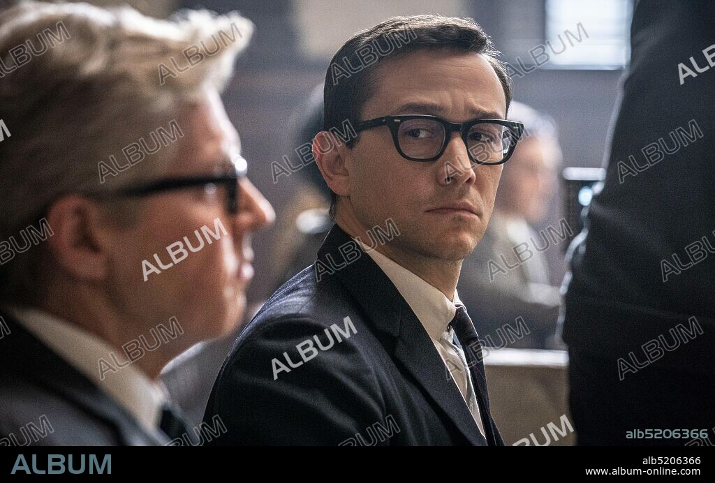 JOSEPH GORDON-LEVITT in THE TRIAL OF THE CHICAGO 7, 2020, directed by AARON SORKIN. Copyright DREAMWORKS PICTURES.