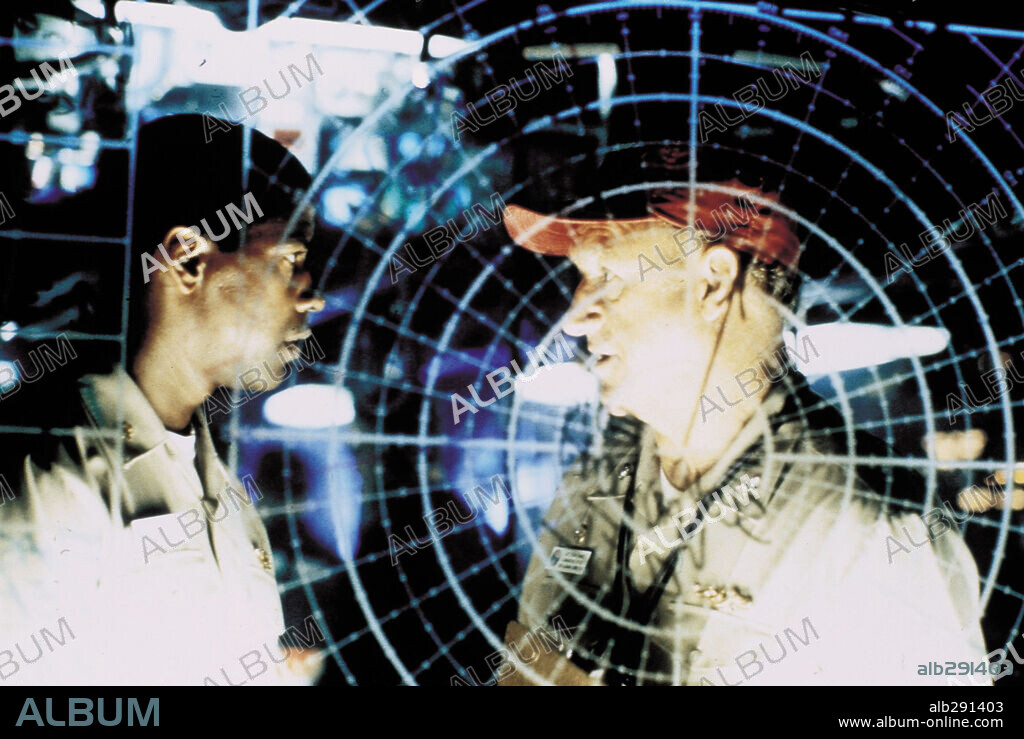 DENZEL WASHINGTON y GENE HACKMAN en MAREA ROJA, 1995 (CRIMSON TIDE), dirigida por TONY SCOTT. Copyright HOLLYWOOD PICTURES.