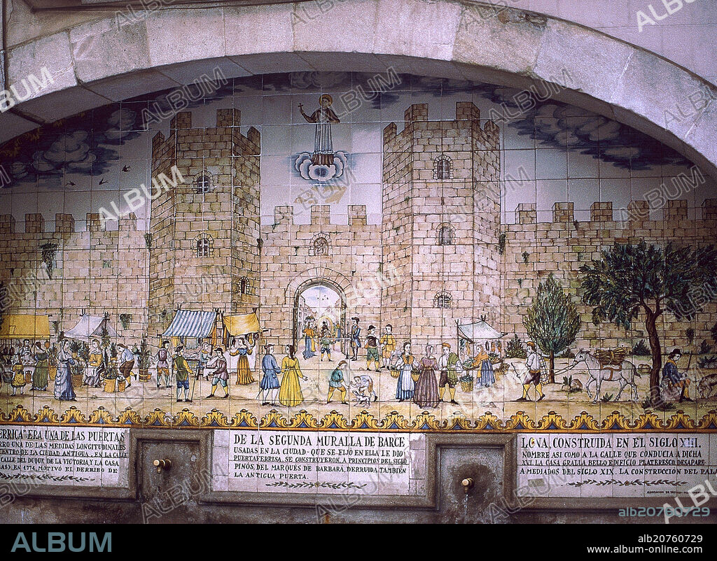 FUENTE DE LA CALLE PORTAFERRISA CON AZULEJO DE MERCADO Y MURALLAS DE BARCELONA EN EL SIGLO XVIII.