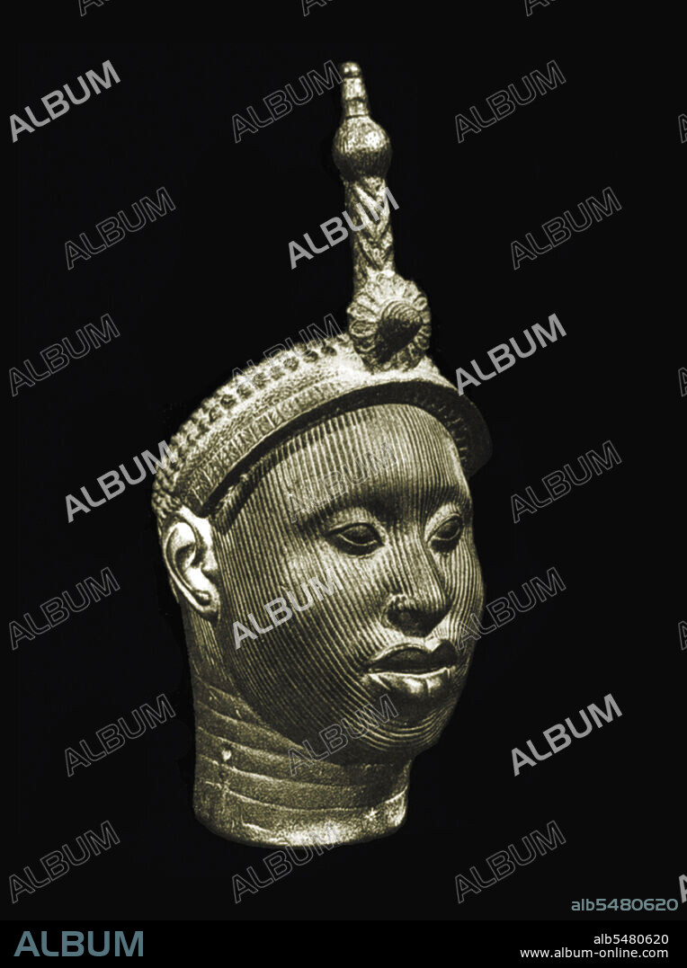Between 700 and 900 CE, the Ife Kingdom developed as a major artistic center. The city was a settlement of substantial size between the 9th and 12th centuries, with houses featuring potsherd pavements. Ife is known worldwide for its ancient and naturalistic bronze, stone and terracotta sculptures, which reached their peak of artistic expression between 1200 and 1400 A.D. After this period, production declined as political and economic power shifted to the nearby kingdom of Benin which, like the Yoruba kingdom of Oyo, developed into a major empire. Bronze and terracotta art created by this civilization and significant examples of realism in early African art.
